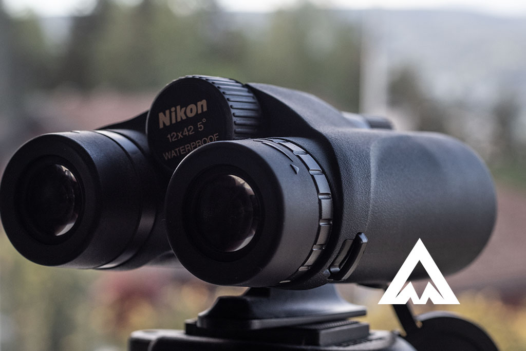 Nikon ACULON 10 x 42 Binoculars Black 8246 - Best Buy